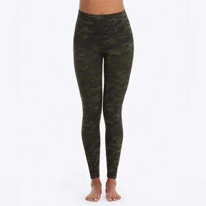 SPANX Camo Look At Me Now High Rise Leggings